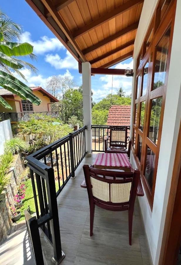 Villa Wismar Hikkaduwa Exterior photo