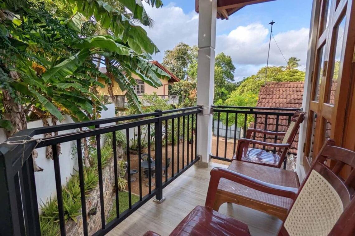 Villa Wismar Hikkaduwa Exterior photo